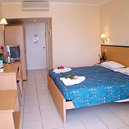 Poseidon Отель 3*